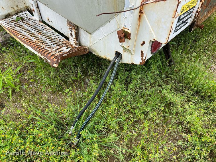 image for item EL2081 2007 International 4300 refuse truck