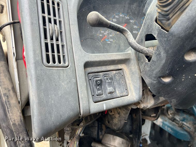 image for item EL2081 2007 International 4300 refuse truck