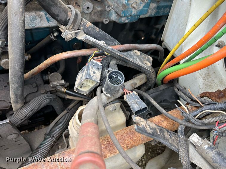 image for item EL2081 2007 International 4300 refuse truck