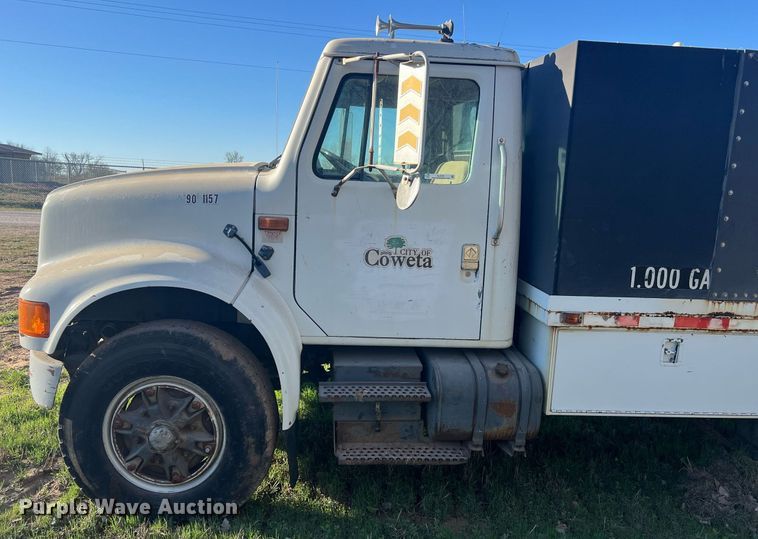 image for item EL5707 1990 International 4900 sewer jetter truck