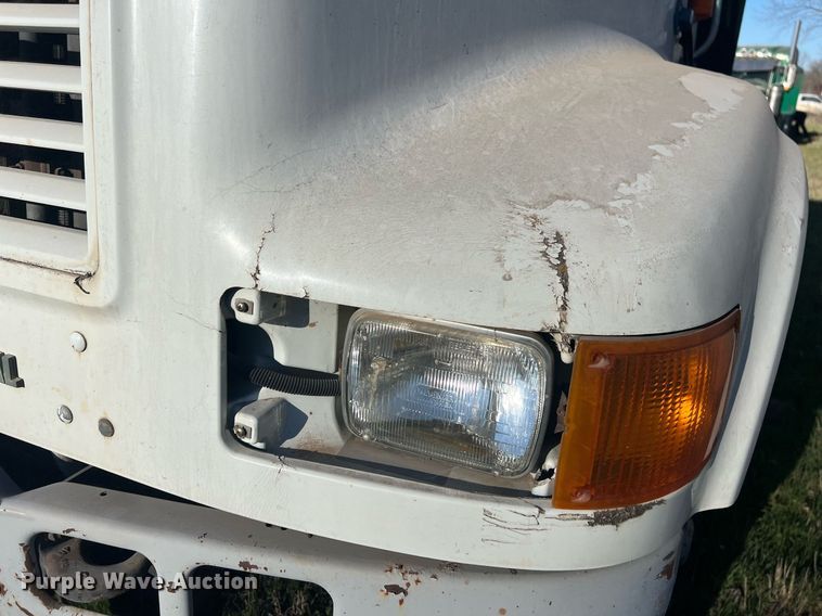 image for item EL5707 1990 International 4900 sewer jetter truck