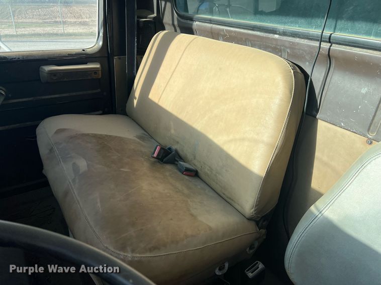 image for item EL5707 1990 International 4900 sewer jetter truck