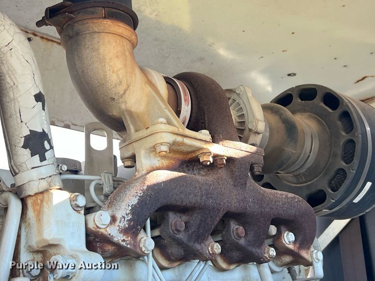 image for item EL5707 1990 International 4900 sewer jetter truck