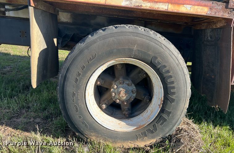 image for item EL5707 1990 International 4900 sewer jetter truck