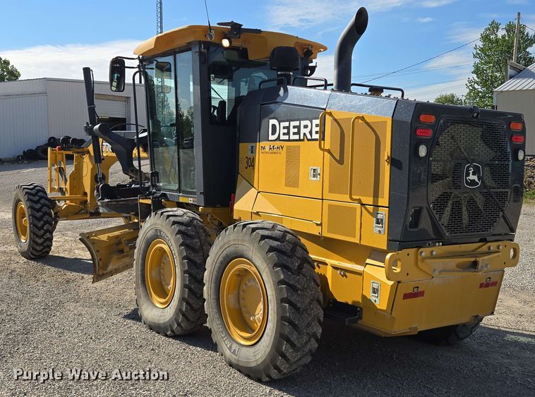 image for item EM7250 2017 John Deere  770G motor grader