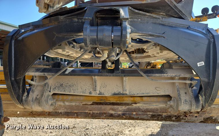 image for item EM7250 2017 John Deere  770G motor grader