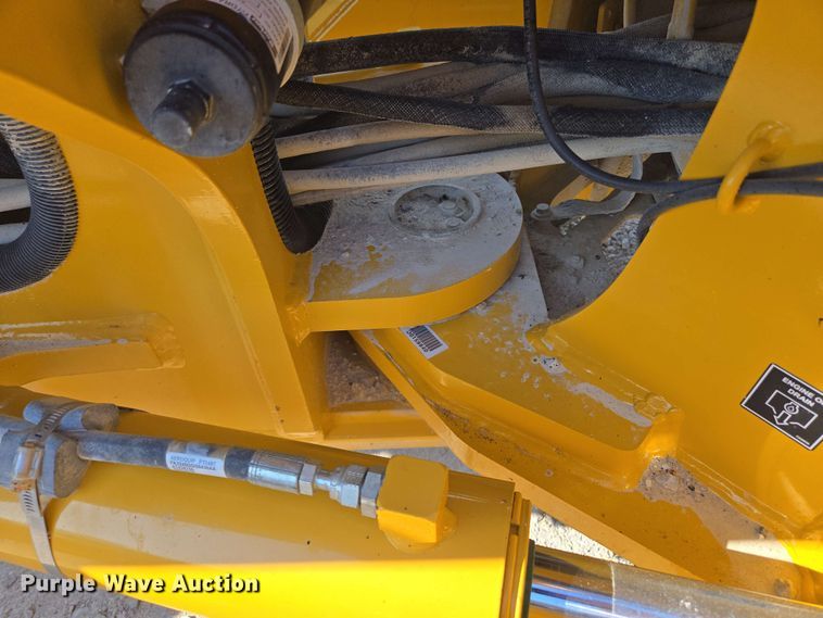 image for item EM7250 2017 John Deere  770G motor grader