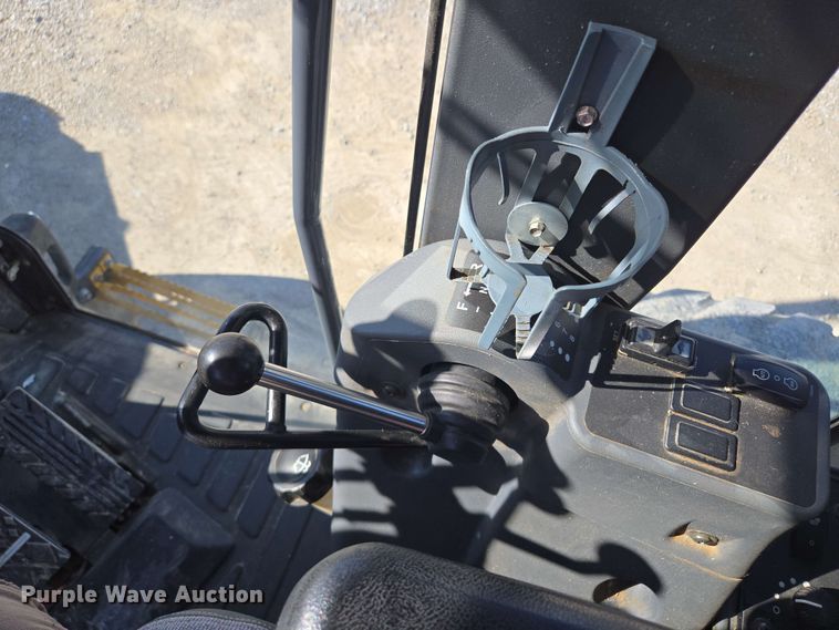 image for item EM7250 2017 John Deere  770G motor grader