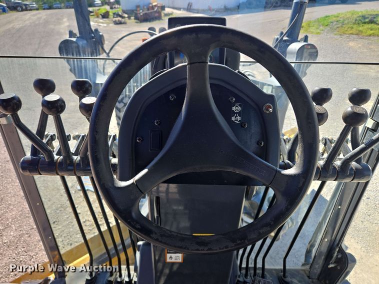 image for item EM7250 2017 John Deere  770G motor grader