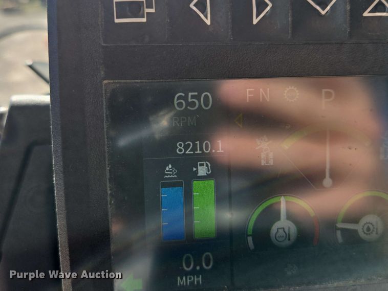 image for item EM7250 2017 John Deere  770G motor grader