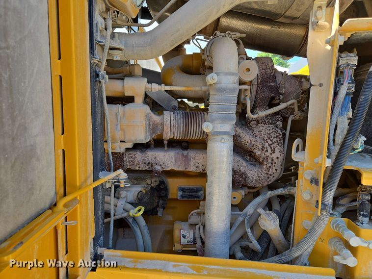 image for item EM7250 2017 John Deere  770G motor grader