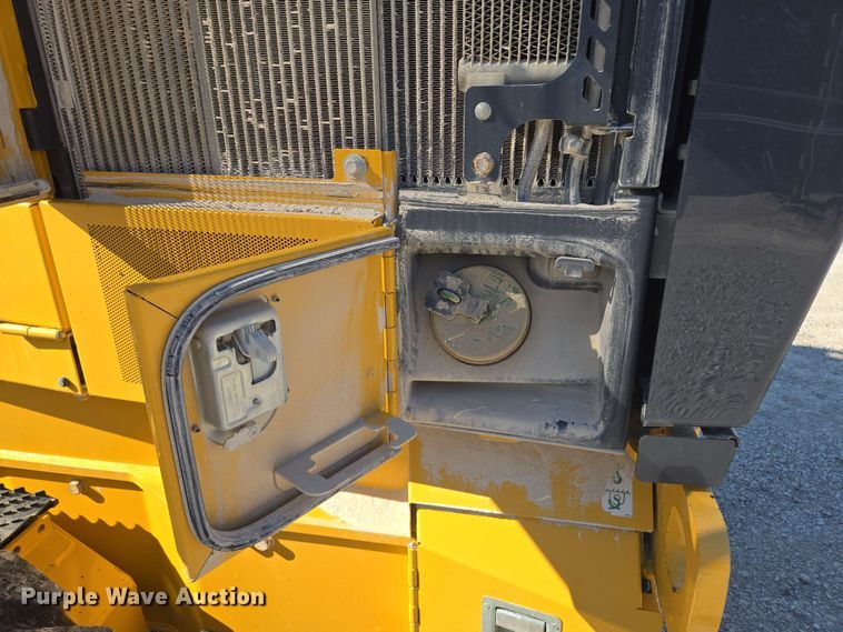 image for item EM7250 2017 John Deere  770G motor grader