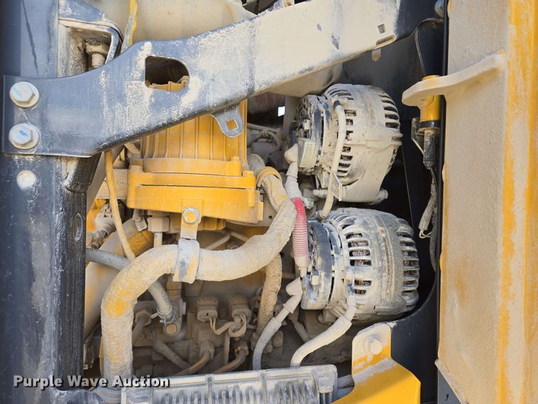 image for item EM7250 2017 John Deere  770G motor grader