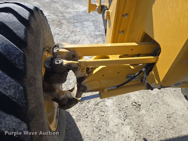 image for item EM7250 2017 John Deere  770G motor grader