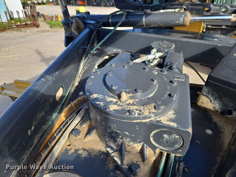 image for item EM7251 2018 John Deere  770G motor grader