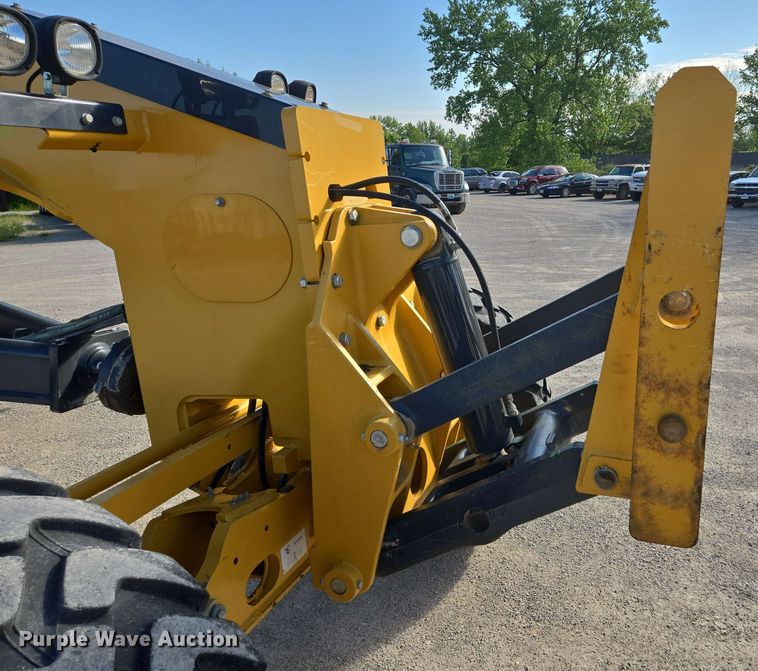 image for item EM7251 2018 John Deere  770G motor grader