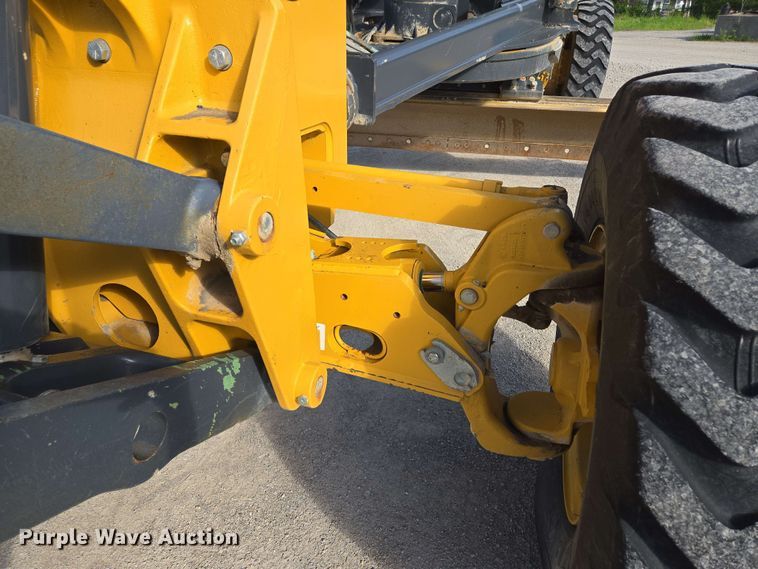 image for item EM7251 2018 John Deere  770G motor grader