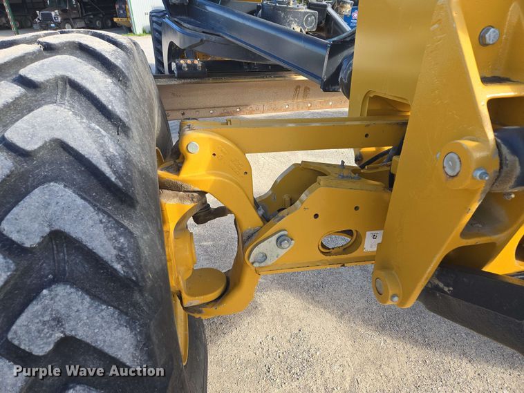 image for item EM7251 2018 John Deere  770G motor grader