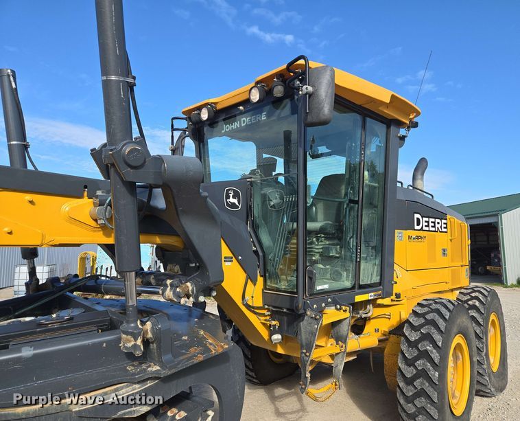 image for item EM7251 2018 John Deere  770G motor grader