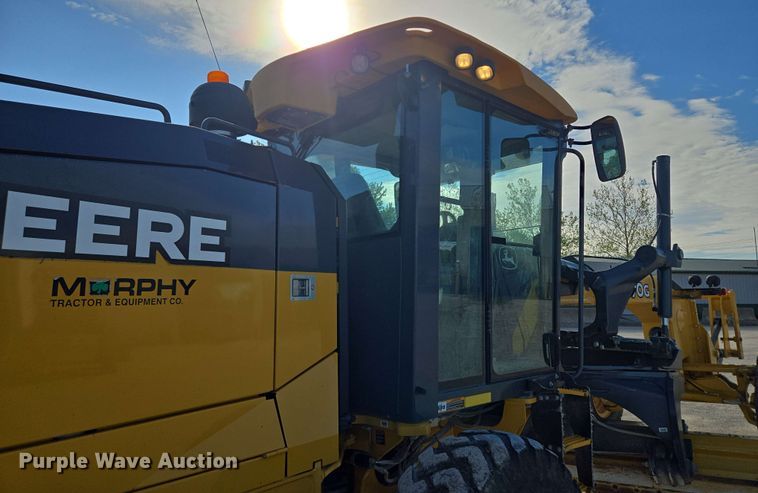 image for item EM7251 2018 John Deere  770G motor grader