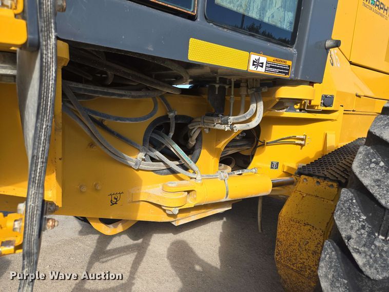 image for item EM7251 2018 John Deere  770G motor grader