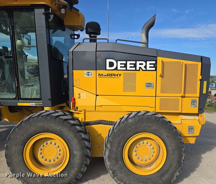 image for item EM7251 2018 John Deere  770G motor grader