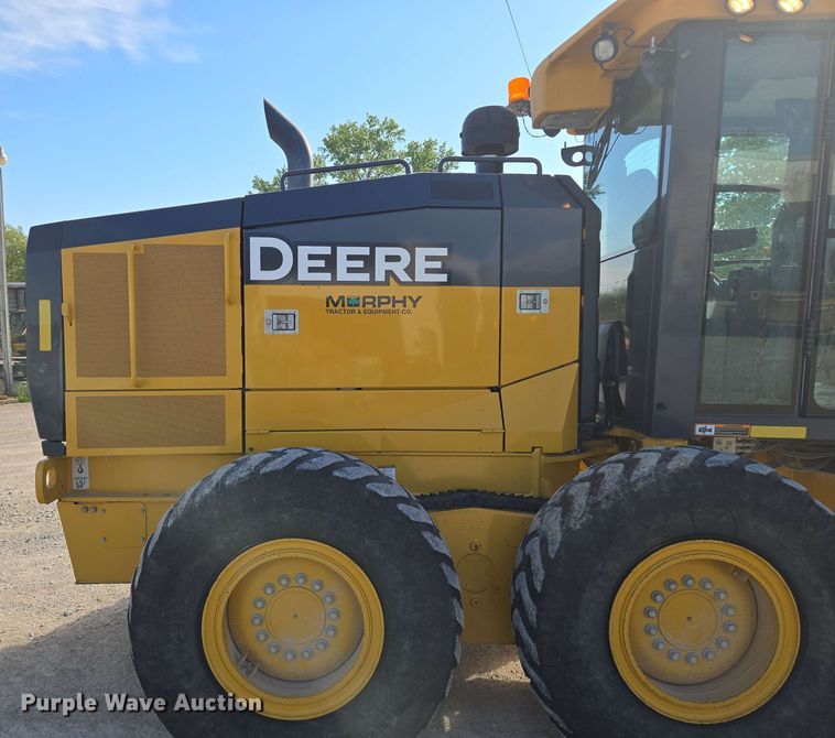 image for item EM7251 2018 John Deere  770G motor grader