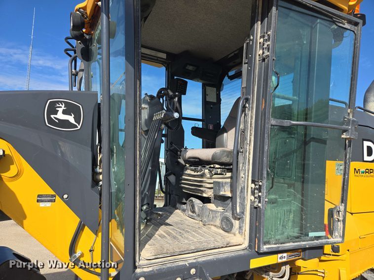 image for item EM7251 2018 John Deere  770G motor grader