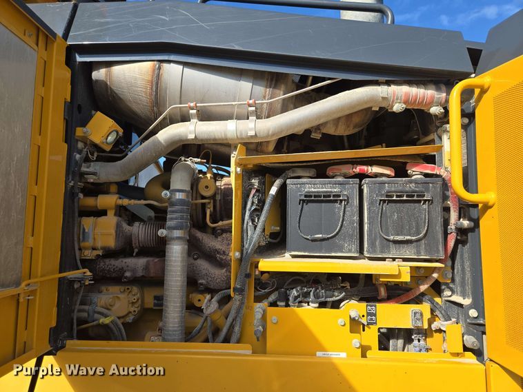 image for item EM7251 2018 John Deere  770G motor grader