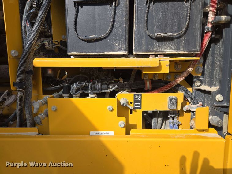 image for item EM7251 2018 John Deere  770G motor grader