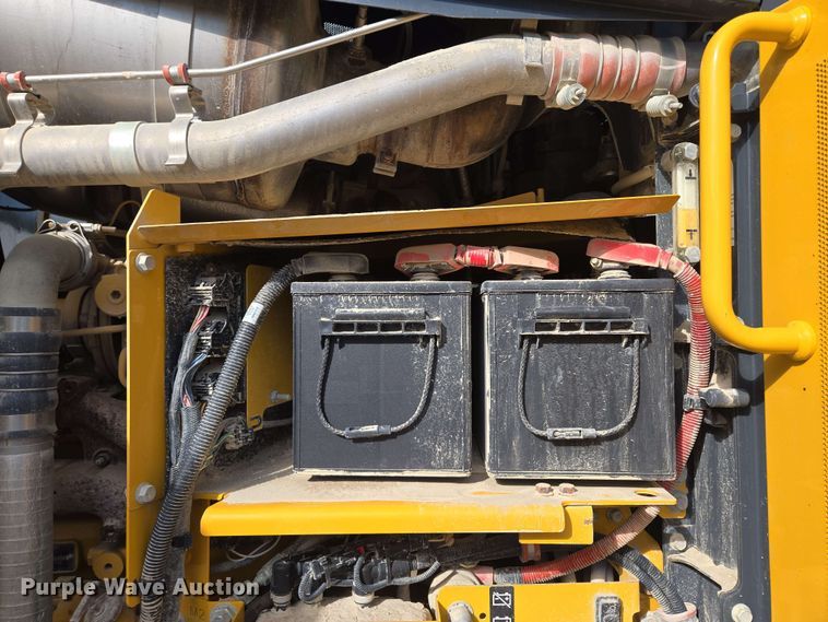 image for item EM7251 2018 John Deere  770G motor grader