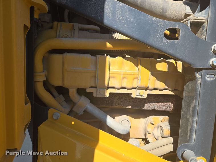 image for item EM7251 2018 John Deere  770G motor grader