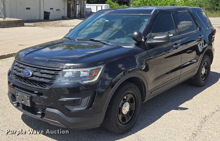 image for item EM7256 2017 Ford Explorer Police Interceptor SUV