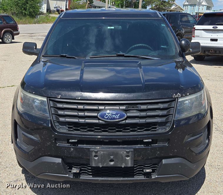 image for item EM7256 2017 Ford Explorer Police Interceptor SUV