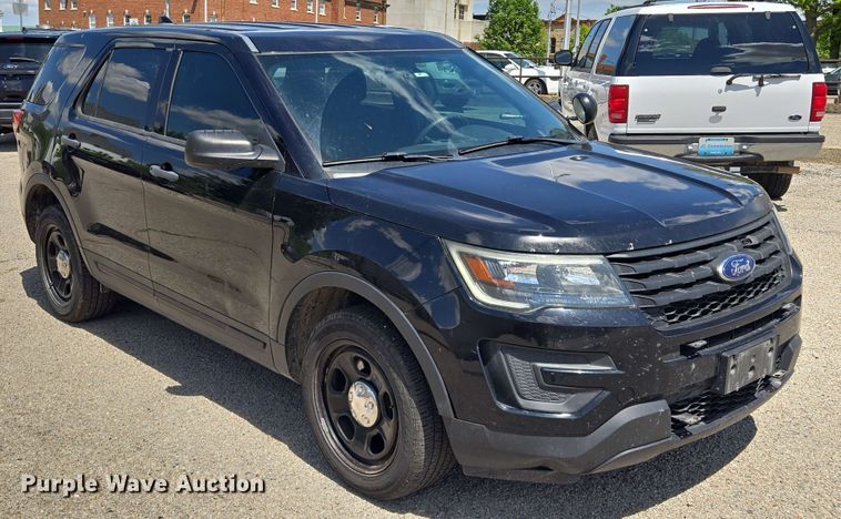 image for item EM7256 2017 Ford Explorer Police Interceptor SUV