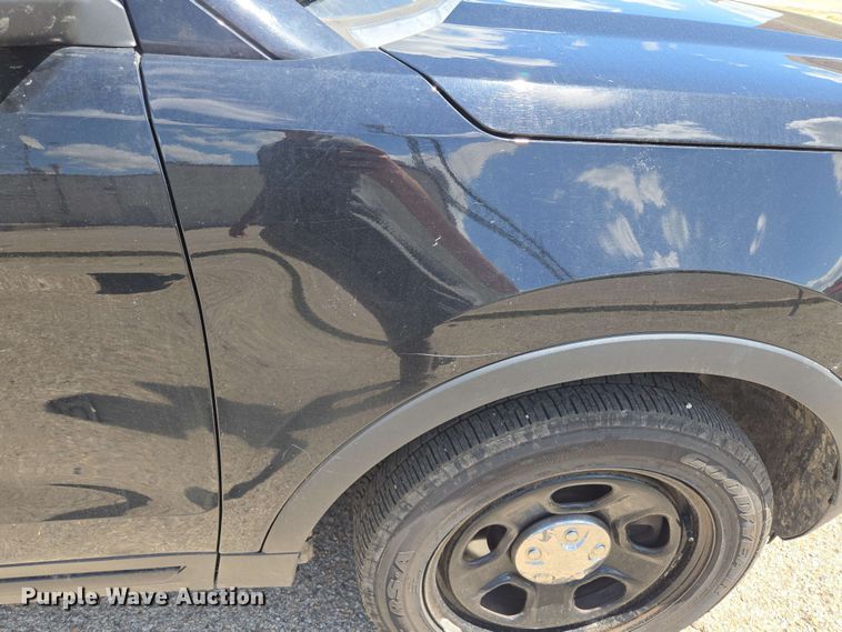 image for item EM7256 2017 Ford Explorer Police Interceptor SUV