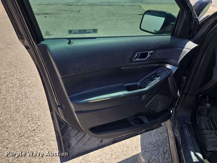 image for item EM7256 2017 Ford Explorer Police Interceptor SUV