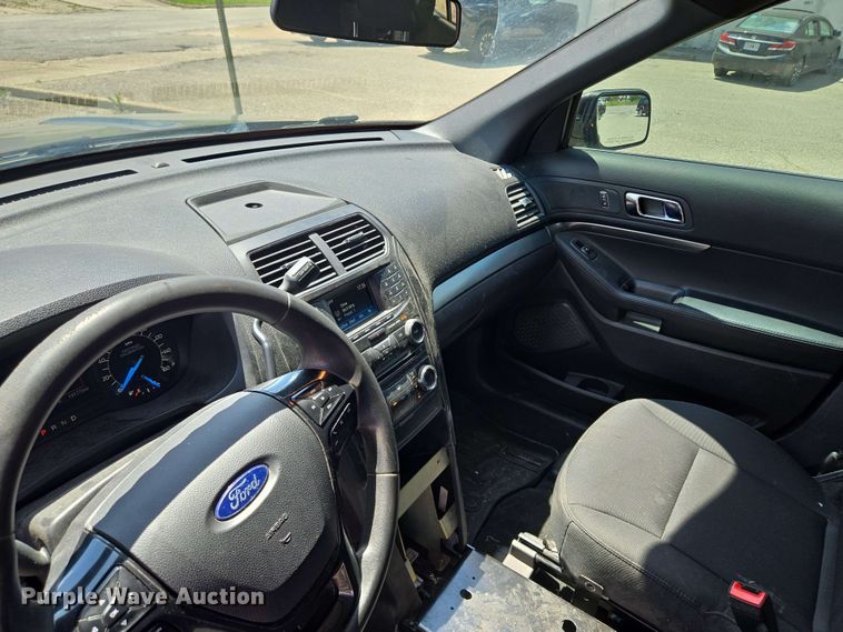 image for item EM7256 2017 Ford Explorer Police Interceptor SUV