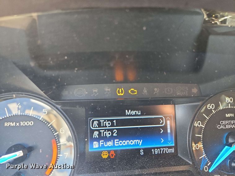 image for item EM7256 2017 Ford Explorer Police Interceptor SUV