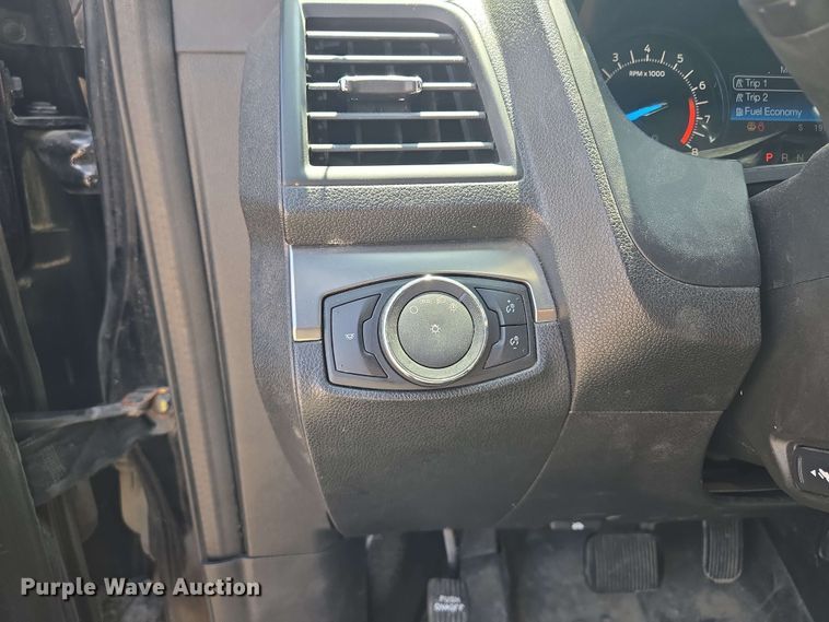 image for item EM7256 2017 Ford Explorer Police Interceptor SUV