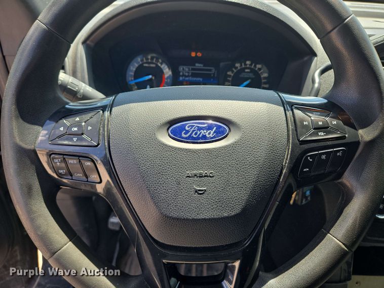 image for item EM7256 2017 Ford Explorer Police Interceptor SUV