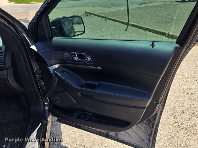 image for item EM7256 2017 Ford Explorer Police Interceptor SUV