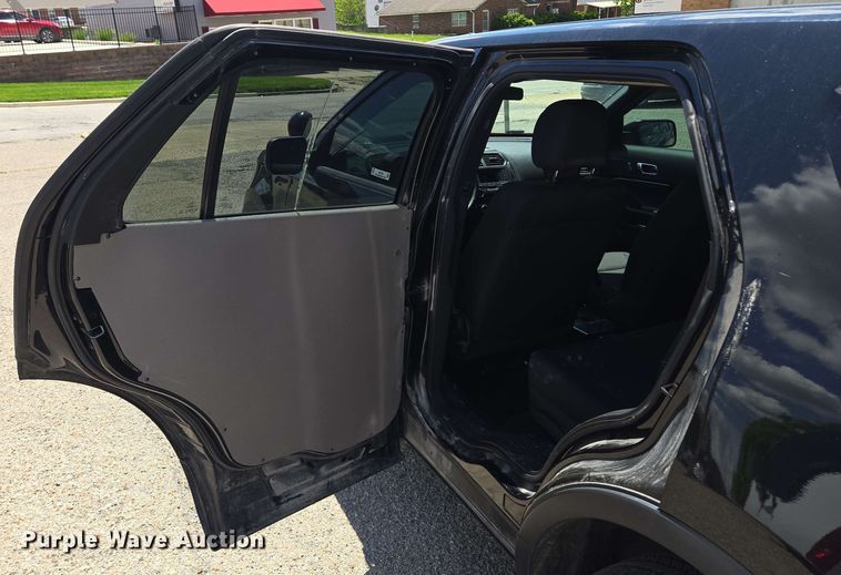 image for item EM7256 2017 Ford Explorer Police Interceptor SUV