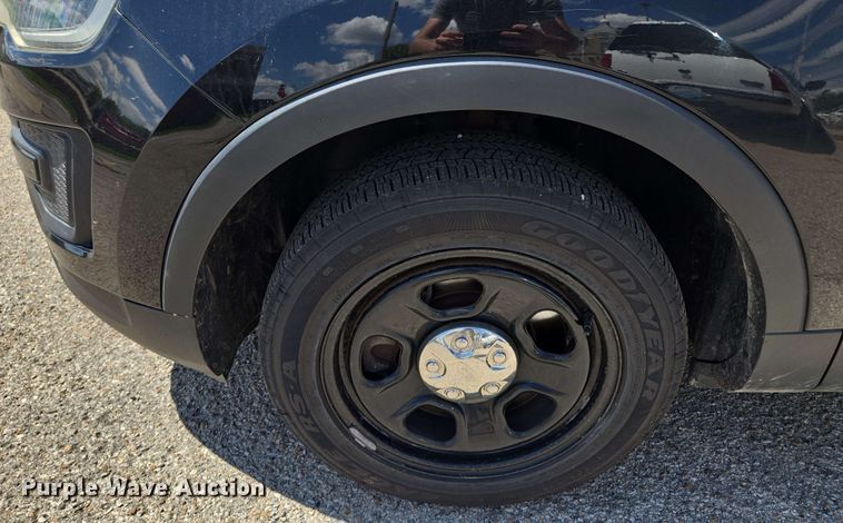 image for item EM7256 2017 Ford Explorer Police Interceptor SUV