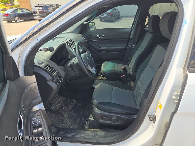 image for item EM7257 2014 Ford Explorer Police Interceptor SUV