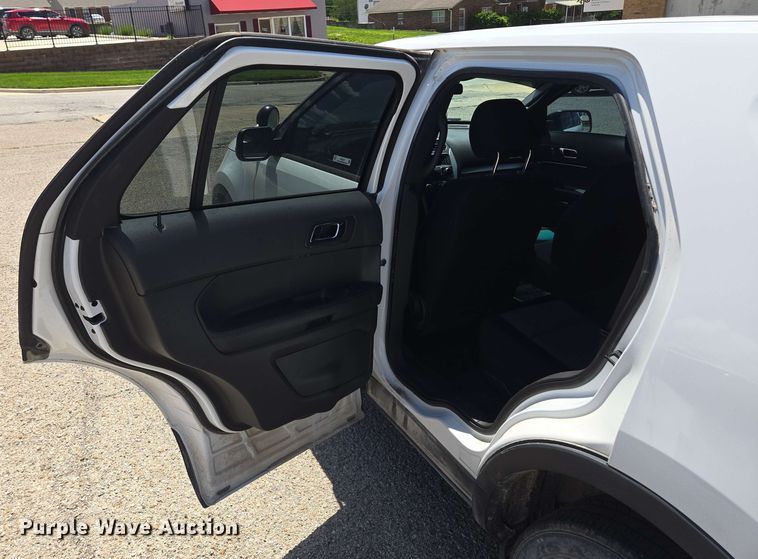 image for item EM7257 2014 Ford Explorer Police Interceptor SUV