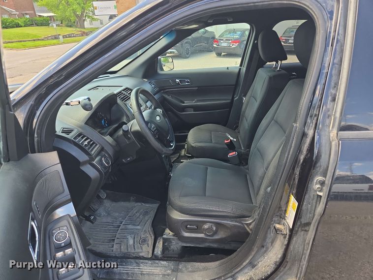 image for item EM7258 2019 Ford Explorer Police Interceptor SUV