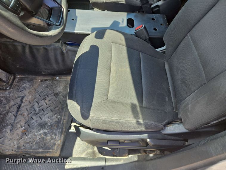 image for item EM7259 2020 Ford Explorer Police interceptor SUV