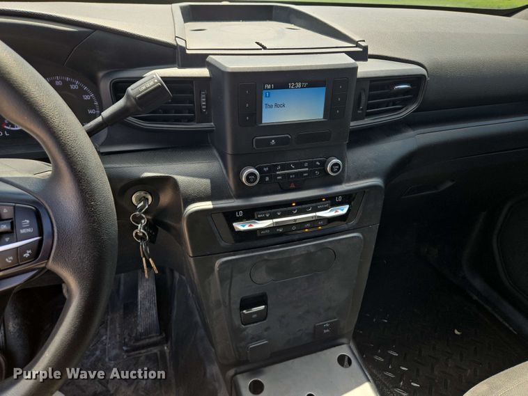 image for item EM7259 2020 Ford Explorer Police interceptor SUV