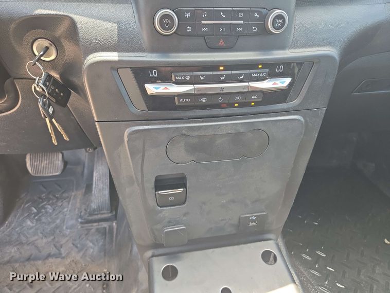 image for item EM7259 2020 Ford Explorer Police interceptor SUV